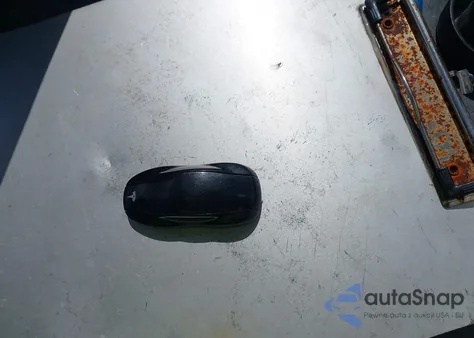 2013 Tesla Model S Performance из США, поврежденный, VIN 5YJSA1DPXDFP07813